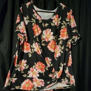 Twist Front Short Sleeve Top